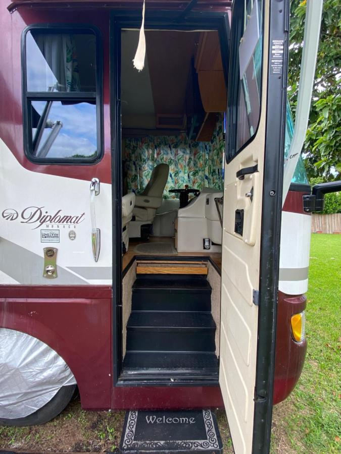 Remodeled And Comfortable Rv - Free Parking Маями Екстериор снимка