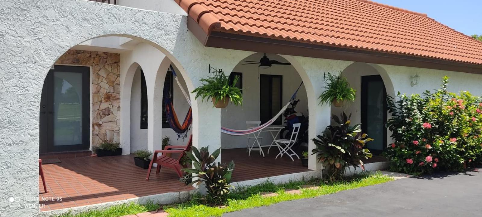 Remodeled And Comfortable Rv - Free Parking Маями Екстериор снимка